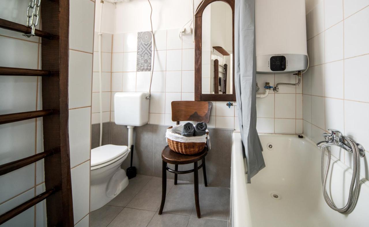 Agria Vintage Apartman Eger Buitenkant foto