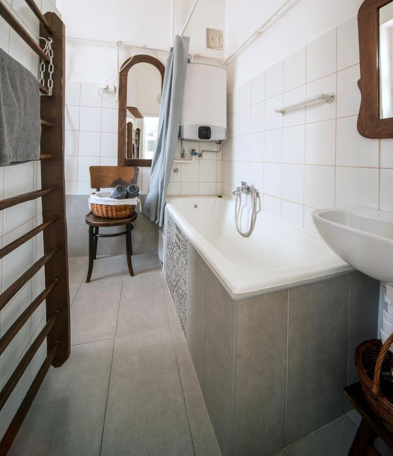 Agria Vintage Apartman Eger Buitenkant foto